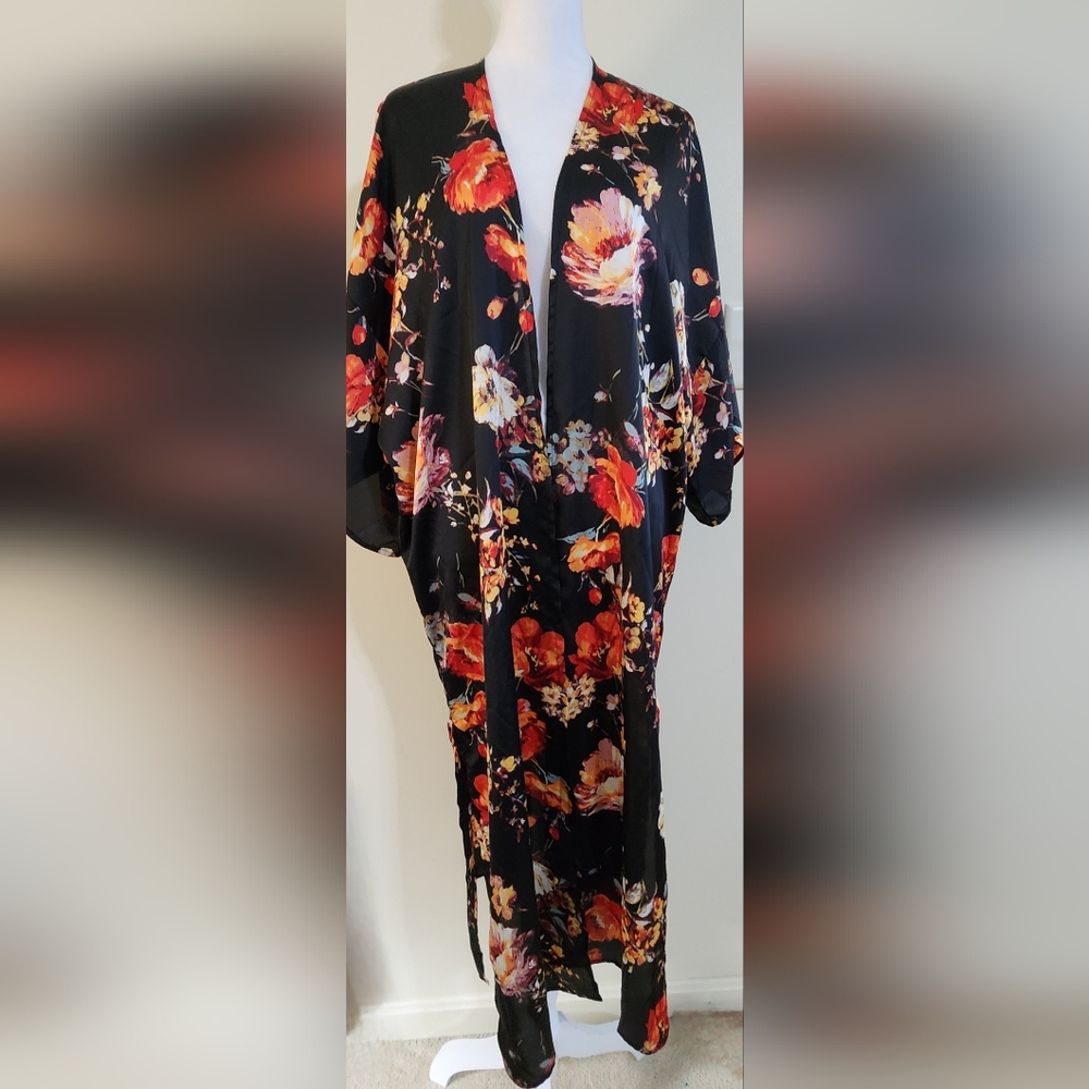 Vintage Long Open Front Floral Silky Kimono Size Large